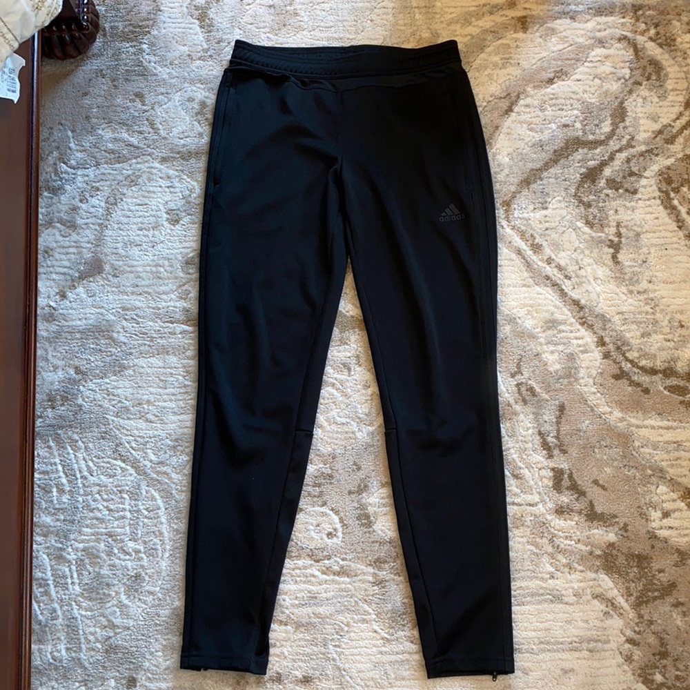 Adidas -Climate cool track pants